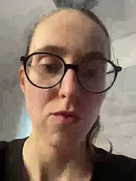 Chat XXX en directo de MartiniiSelenna
