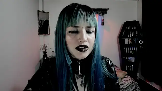 DimmuandDarkness' Live XXX Chat