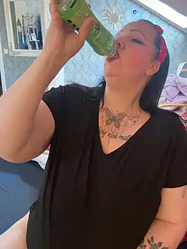 Noraya_ink Webcam-Show