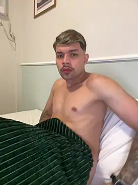 Show de newdelight na webcam