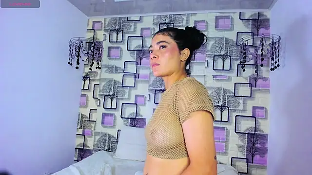 XXX chat uživo modela emilly_duque