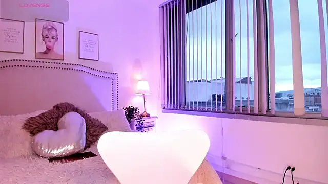 Bella_ev live XXX chat