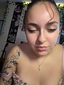 Mamachulita's Live XXX Chat
