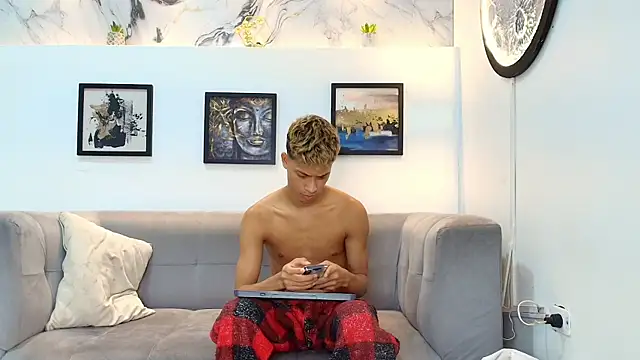 โชว์เว็บแคมของ GOLD_BOYS