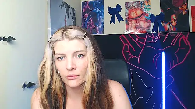 VanessaRey_ XXX чат на живо