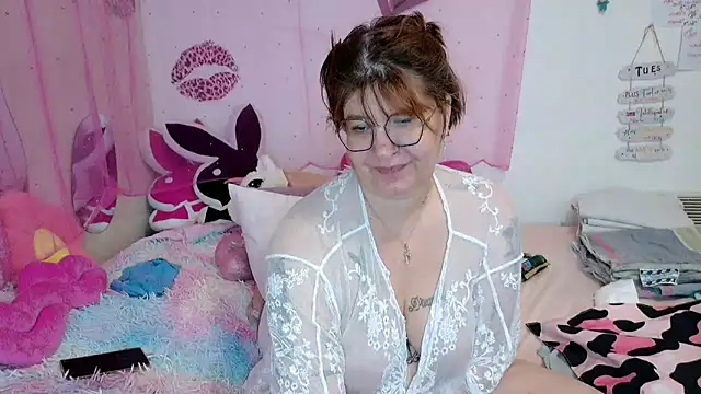 SandrasexxyyのライブXXXチャット