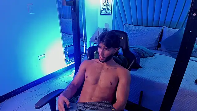 Emmet_CollinsJS Live XXX-Chat