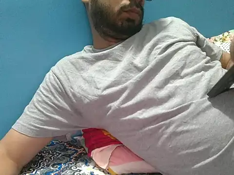 Precumboner Live XXX Chat