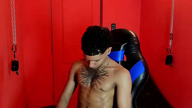 Chatroom XXX en direct de kai_storm77