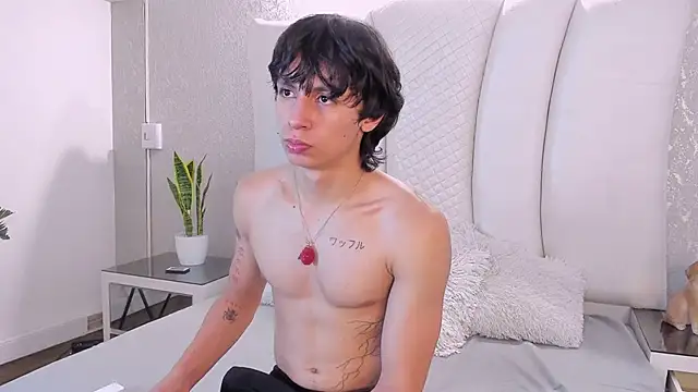 Czat XXX na żywo – Tyler_durten