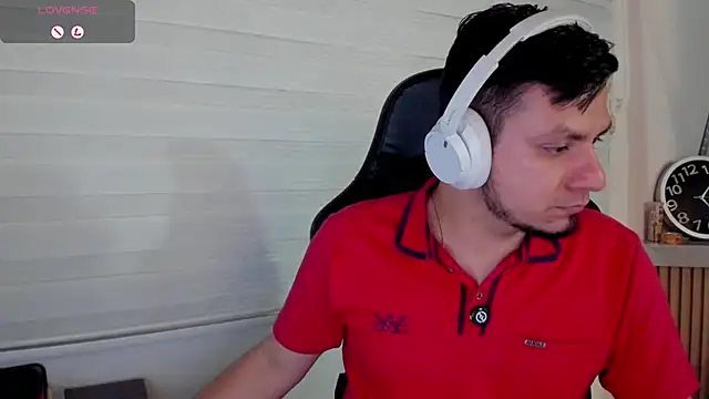 Rick_Adams Show in webcam