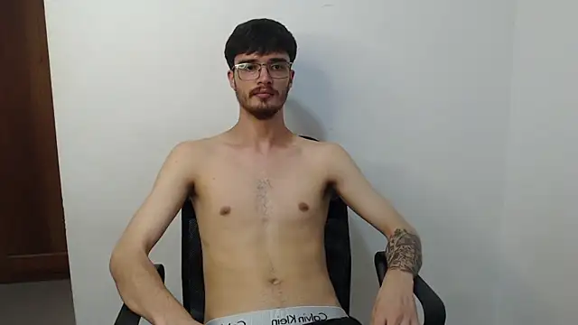 XXX chat uživo modela joseh0se