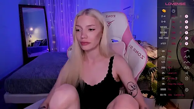 AnyaTaylor_'s Live XXX Chat