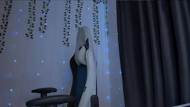 Živý XXX chat KarlaSim