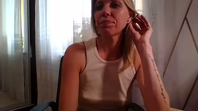 Webkamerová show VelvetLove287