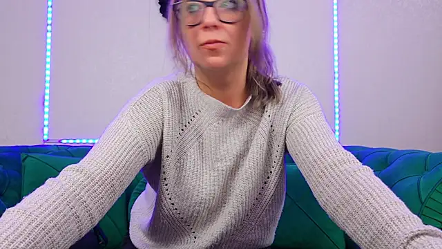 Chat XXX en directo de MaddyVelvet