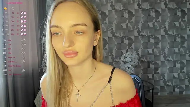 A_delina Chat XXX in diretta