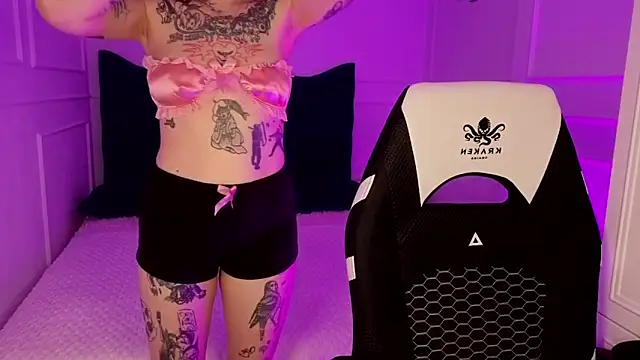 Онлайн чат XXX sashaglow_