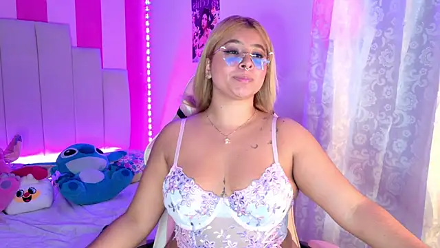 Chat XXX Live AliiceBrown_