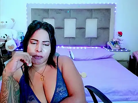 indiantopaz694u 在線直播表演