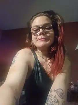FelicityFreeze69's Webcam Show