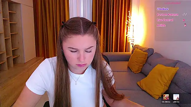 XXX chat uživo modela mia_bloomy