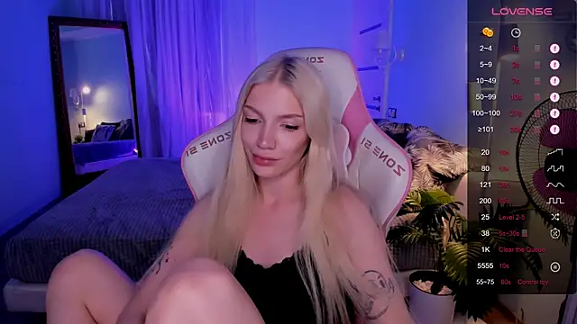 AnyaTaylor_ live XXX chat