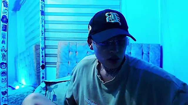 _justinmoon2 Adlı Modelin Canlı XXX Sohbeti