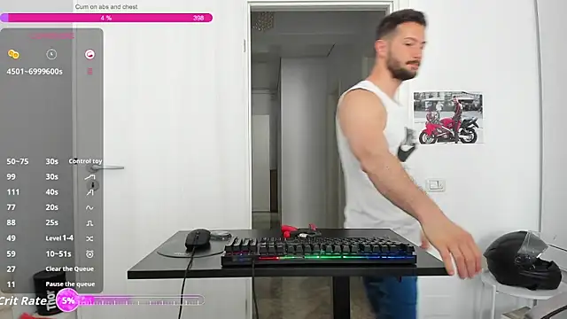 ZackFraser Adlı Modelin Canlı XXX Sohbeti