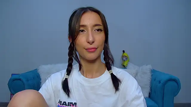 DanaRoges Show in webcam