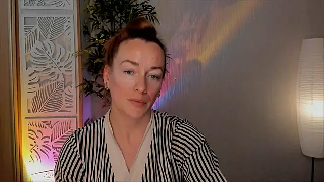 RebeccaMartinez Chat XXX in diretta