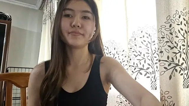 LimpedFlyby Show in webcam