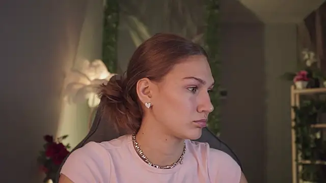 Sweet_Emilya – Naživo XXX chat