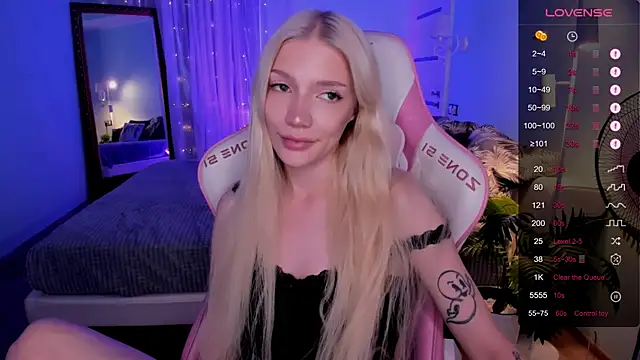 XXX chat uživo modela AnyaTaylor_