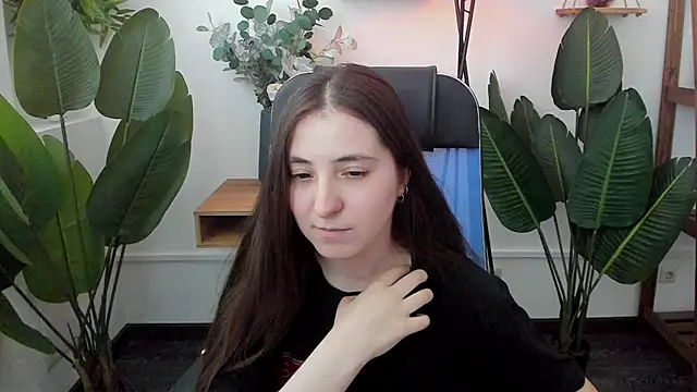 VirtuallVoyant XXX чат на живо