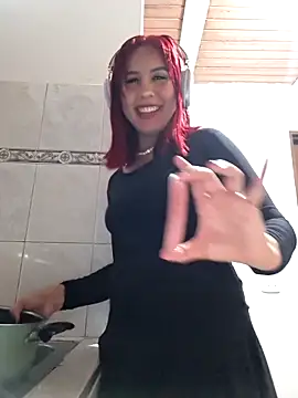violeta_blaze1: απευθείας συνομιλία ΧΧΧ