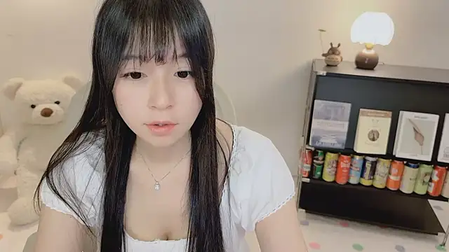 Onechestnut's Live XXX Chat