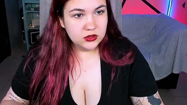 LeslieBlas XXX чат на живо