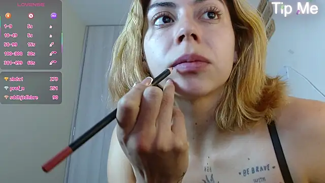 aprildumont Chat XXX live
