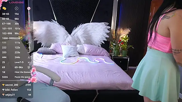 AmberDismond Adlı Modelin Canlı XXX Sohbeti