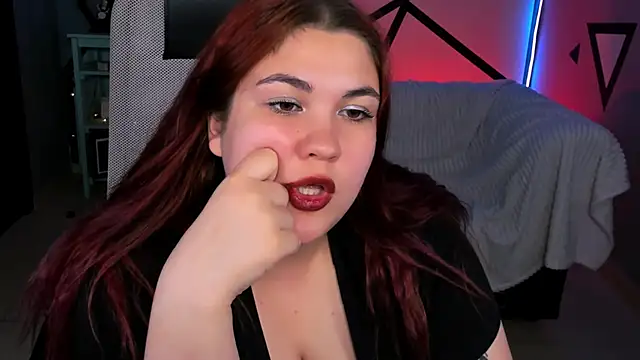 Chat +18 de LeslieBlas ao vivo