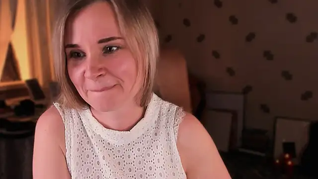 MiaSparkes' Webcam Show