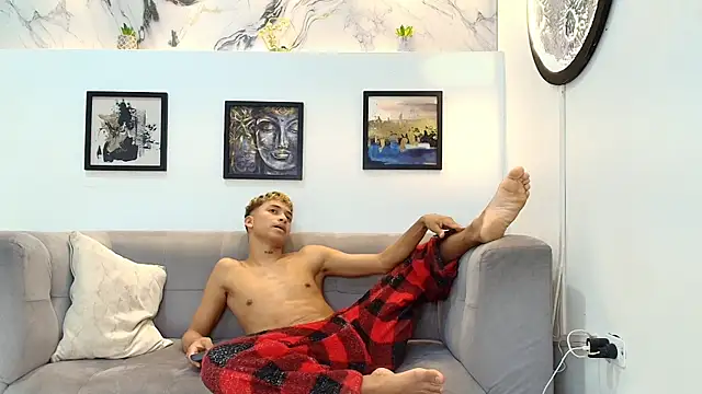 XXX chat uživo modela GOLD_BOYS