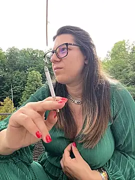 NadiraNoor Webcam show