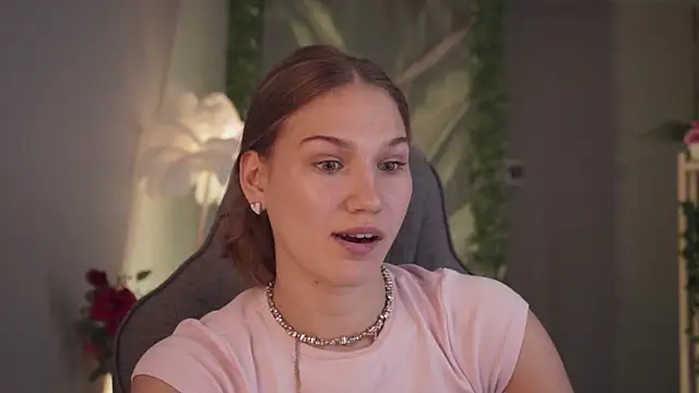 Czat XXX na żywo – Sweet_Emilya