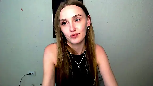 Doll_Angelina: απευθείας συνομιλία ΧΧΧ