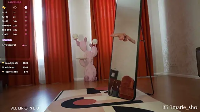 LAUREL_HAZEL's Webcam Show