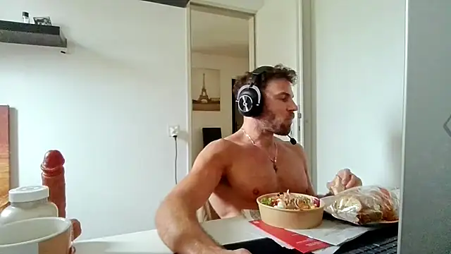 alpha-hunk 在線直播表演