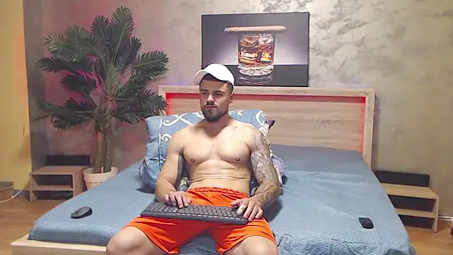 Tiberius_hunk: απευθείας συνομιλία ΧΧΧ