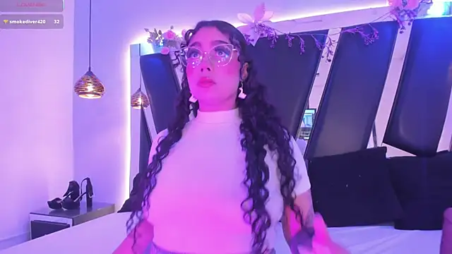 antonelllepiercee Obrolan Langsung XXX